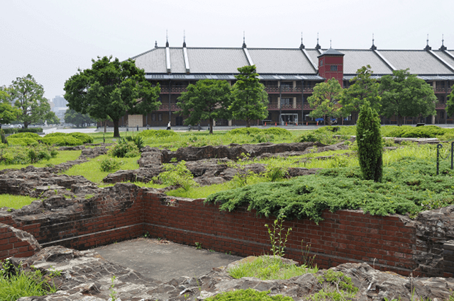 横浜赤レンガ倉庫1号館の旧税関事務所